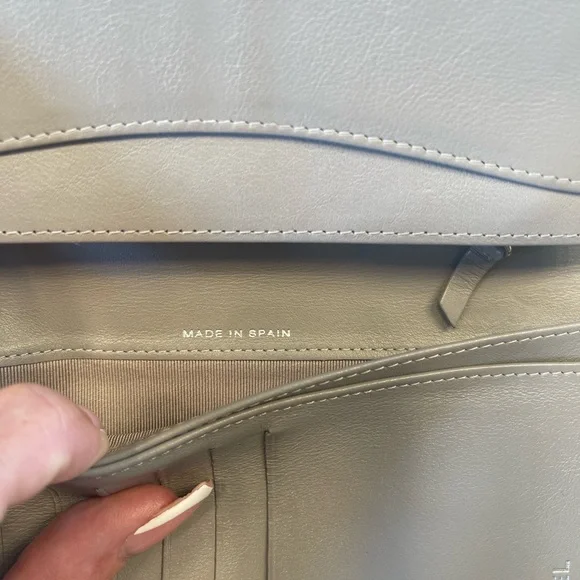 New Chanel Concrete Grey Caviar Wallet Comes with authenticity card. - Picture 10 of 11